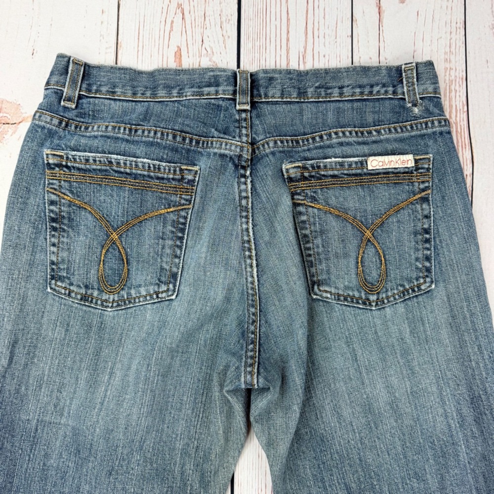 Calvin Klein Jeans Womens 10 Flare Leg Faded Blue Denim WB94A22